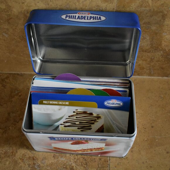 EXCLUSIE Kraft Philadelphia Recipe Collection Metal Recipe Box Tin with Recipes - Picture 6 of 6
